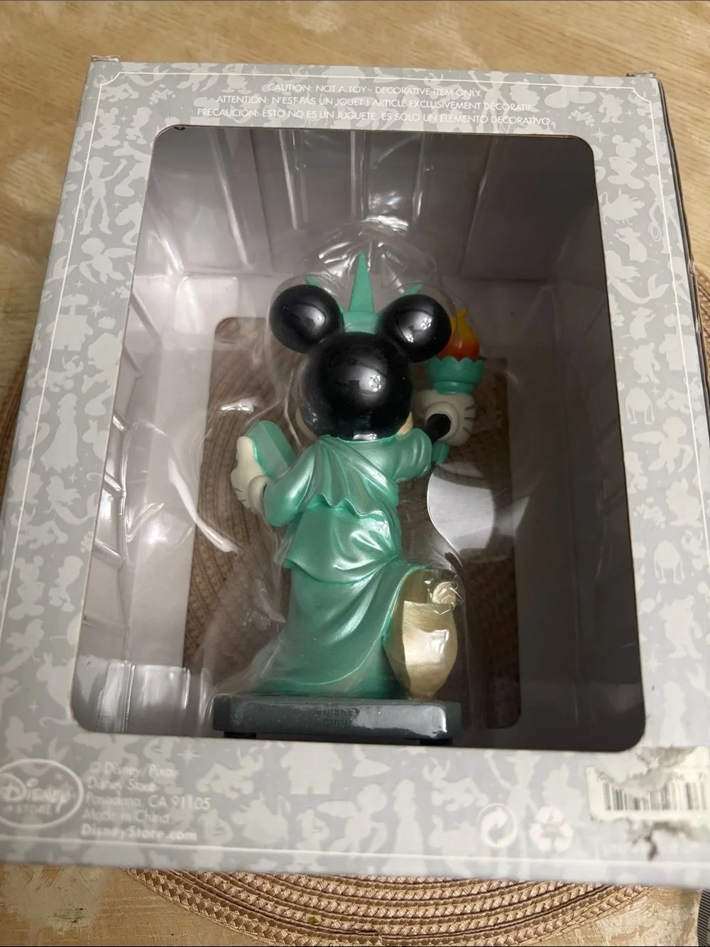 Disney 🔥 Disney Store Minnie Liberty Christmas Resin Holiday Figurine